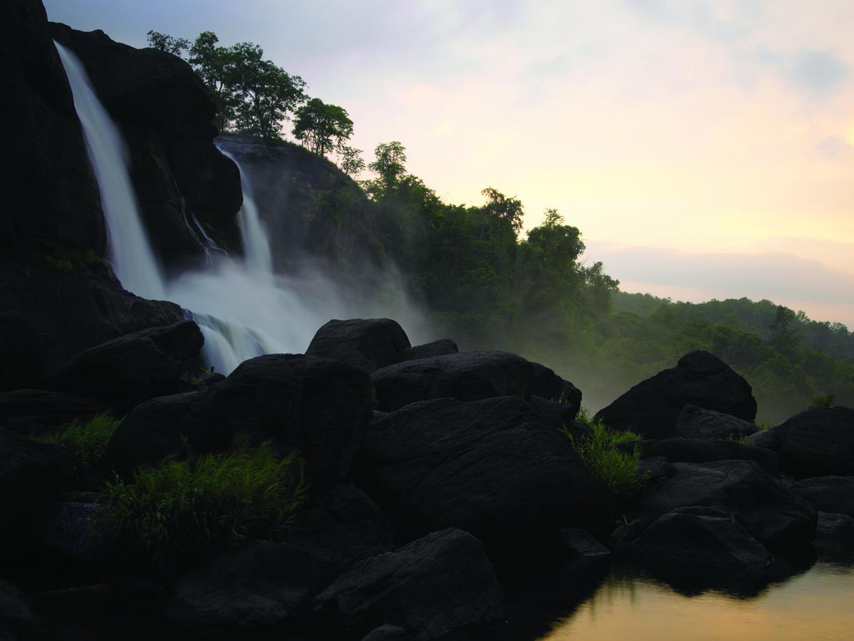 Wayanad Royal Crown Kalpetta Exterior foto