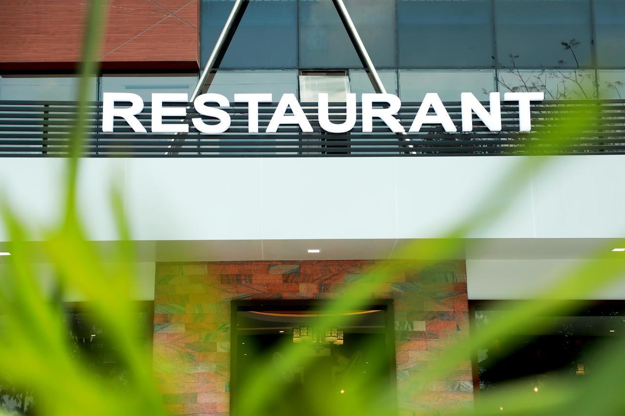 Wayanad Royal Crown Kalpetta Exterior foto